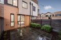 Property photo of 32 Featherpark Way Craigieburn VIC 3064