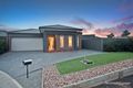 Property photo of 17 Parkfield Court Deer Park VIC 3023