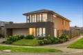 Property photo of 10 Penelope Close Cranbourne North VIC 3977