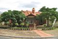 Property photo of 2 Andrea Court Taylors Lakes VIC 3038