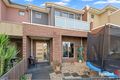 Property photo of 32 Serenity Way South Morang VIC 3752