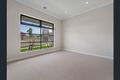 Property photo of 5 Acmena Place Craigieburn VIC 3064