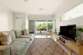 Property photo of 6/86 Pembroke Road Coorparoo QLD 4151