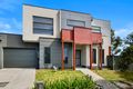 Property photo of 2 Lanthorn Crescent Cranbourne East VIC 3977