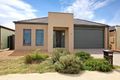 Property photo of 9 Howard Place Deer Park VIC 3023