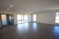 Property photo of 129 Hampshire Boulevard Spring Farm NSW 2570