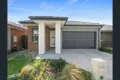 Property photo of 6 Bronze Street Tarneit VIC 3029