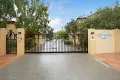 Property photo of 4/9 Pamela Place Kenmore Hills QLD 4069