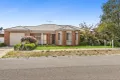 Property photo of 8 James Close Kilmore VIC 3764