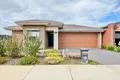 Property photo of 1 Generation Crescent Mambourin VIC 3024