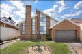 Property photo of 2 Yilleen Close Thomastown VIC 3074
