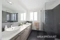 Property photo of 1 Moroak Crescent Clyde North VIC 3978