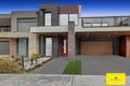 Property photo of 5 Grattan Cove Craigieburn VIC 3064
