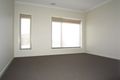 Property photo of 39 Cockatiel Circuit Craigieburn VIC 3064