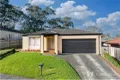 Property photo of 23 Miller Close Drouin VIC 3818