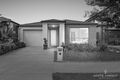 Property photo of 17 Forrester Grove Fraser Rise VIC 3336