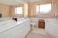 Property photo of 20 Appleberry Close Knoxfield VIC 3180