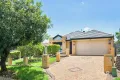 Property photo of 8 Pinehurst Place Oxley QLD 4075