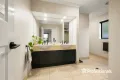 Property photo of 2 Madden Place West Wodonga VIC 3690