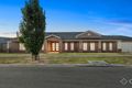 Property photo of 4 Chiswick Crescent Drouin VIC 3818