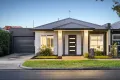 Property photo of 32 Heather Avenue Brooklyn VIC 3012