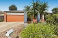 Property photo of 14 Skyline Way Berwick VIC 3806