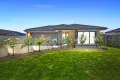 Property photo of 17 Greenfields Boulevard Romsey VIC 3434