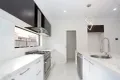 Property photo of 33 Carver Circuit Wollert VIC 3750