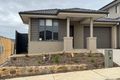 Property photo of 10 Excalibur Street Berwick VIC 3806