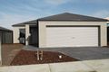 Property photo of 3 Botham Crescent Pakenham VIC 3810