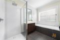 Property photo of 41 Viewside Crescent Craigieburn VIC 3064