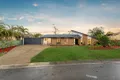 Property photo of 4 Sleaford Street Chapel Hill QLD 4069