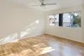 Property photo of 4/2 Honeysuckle Street Mansfield QLD 4122