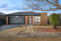 Property photo of 22 Fernhurst Avenue Derrimut VIC 3026