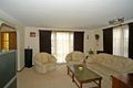Property photo of 10 Moya Close Endeavour Hills VIC 3802