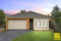 Property photo of 9 Birdsong Glade Tarneit VIC 3029