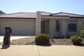 Property photo of 5 Crampton Chase Sandhurst VIC 3977