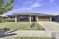 Property photo of 3 Sarakos Circuit Wangaratta VIC 3677