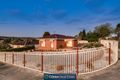 Property photo of 8 Lachlan Drive Endeavour Hills VIC 3802