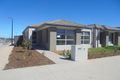 Property photo of 283 Brookfield Boulevard Craigieburn VIC 3064