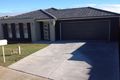 Property photo of 5 Woodridge Crescent Doreen VIC 3754