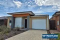 Property photo of 52 Stanmore Crescent Wyndham Vale VIC 3024