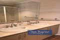 Property photo of 35 Meadowlands Way Berwick VIC 3806