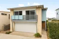 Property photo of 2/30 Taylor Place Mackenzie QLD 4156