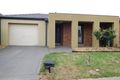 Property photo of 40 Edgevale Way Tarneit VIC 3029