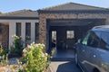 Property photo of 28 Paringa Avenue South Morang VIC 3752