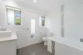 Property photo of 2/6 Warrie Close Paradise Point QLD 4216