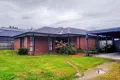 Property photo of 10 Trevena Close Rowville VIC 3178