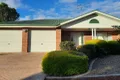 Property photo of 12 Walker Place Yass NSW 2582