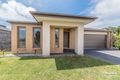 Property photo of 8 Chiswick Crescent Drouin VIC 3818